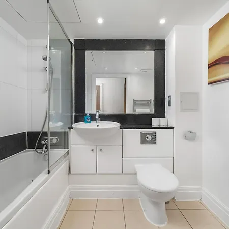 Modern Paddington Station 2 Bedroom Apartment London Exterior photo