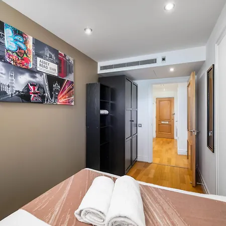 Modern Paddington Station 2 Bedroom Apartment London Exterior photo